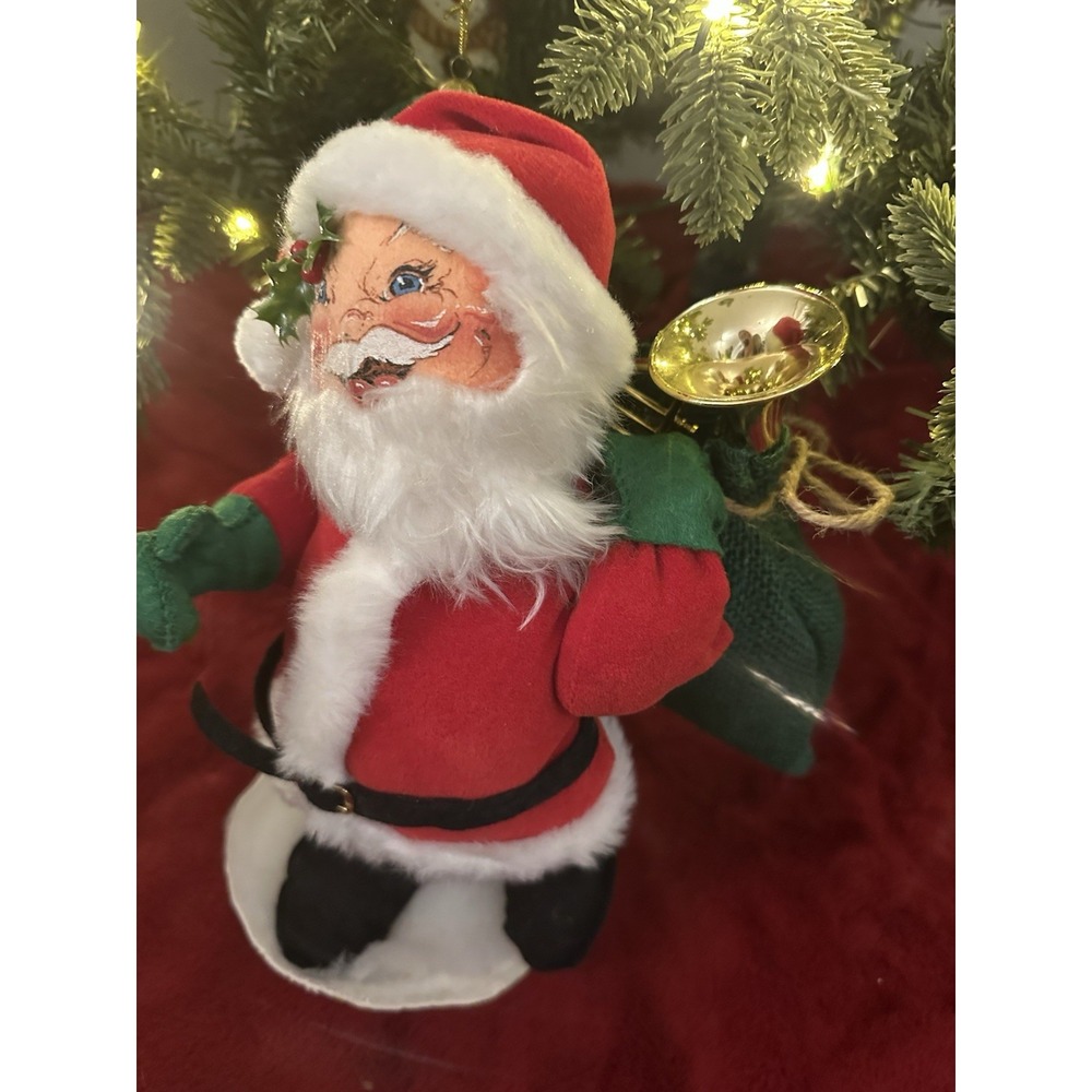 Annalee‎ Doll Santa With Gift Bag 13"